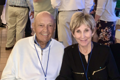 8D1AFA99-5E00-4F90-9E0D-2580DF977C2D